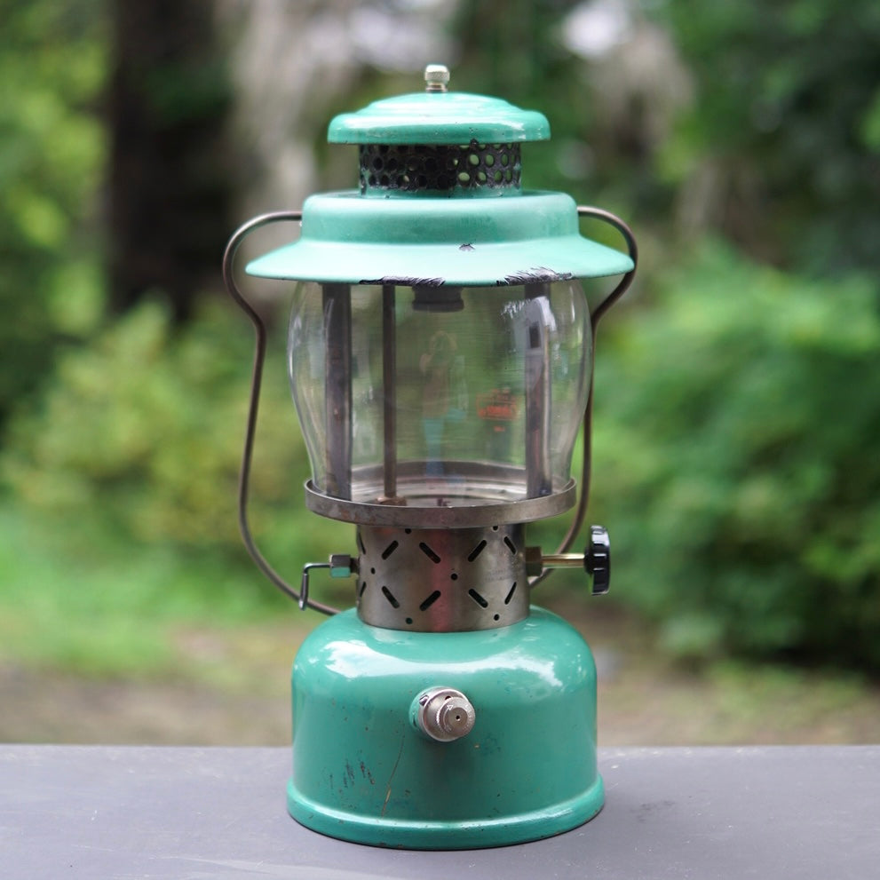 1948's COLEMAN 236MAJOR Seafoam