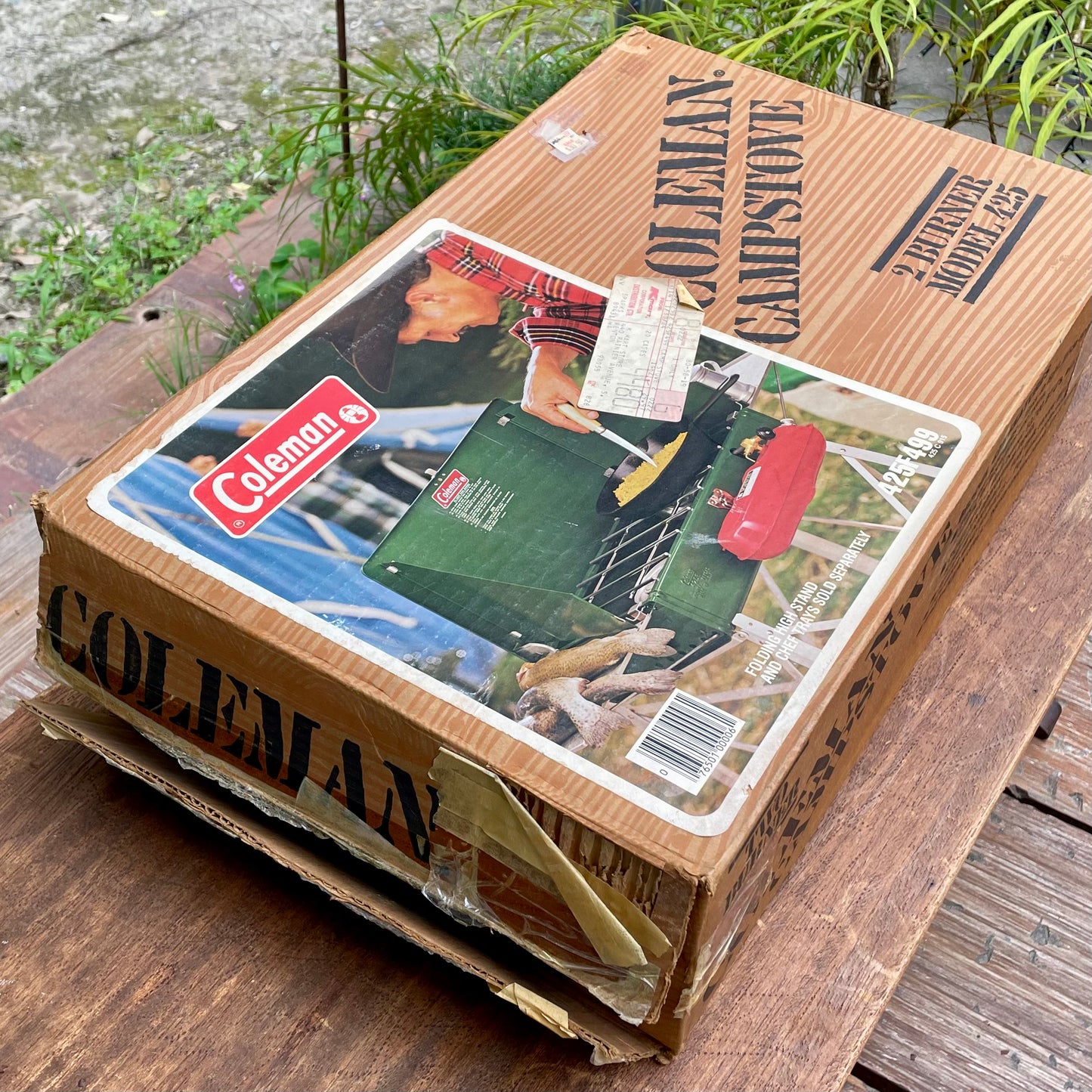 NOS! 1983/9 COLEMAN 425F Two Burner Stove