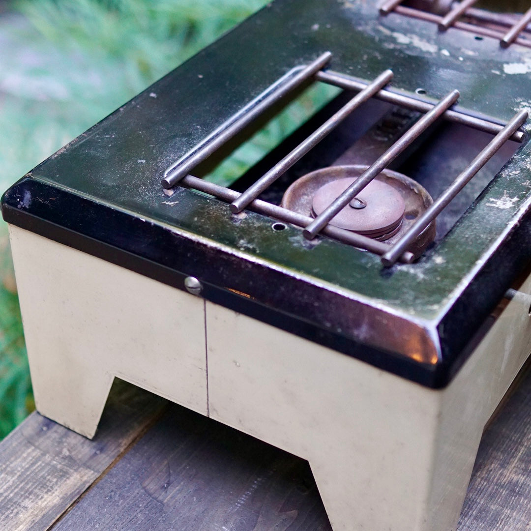 1937's COLEMAN 386         Hot Plate