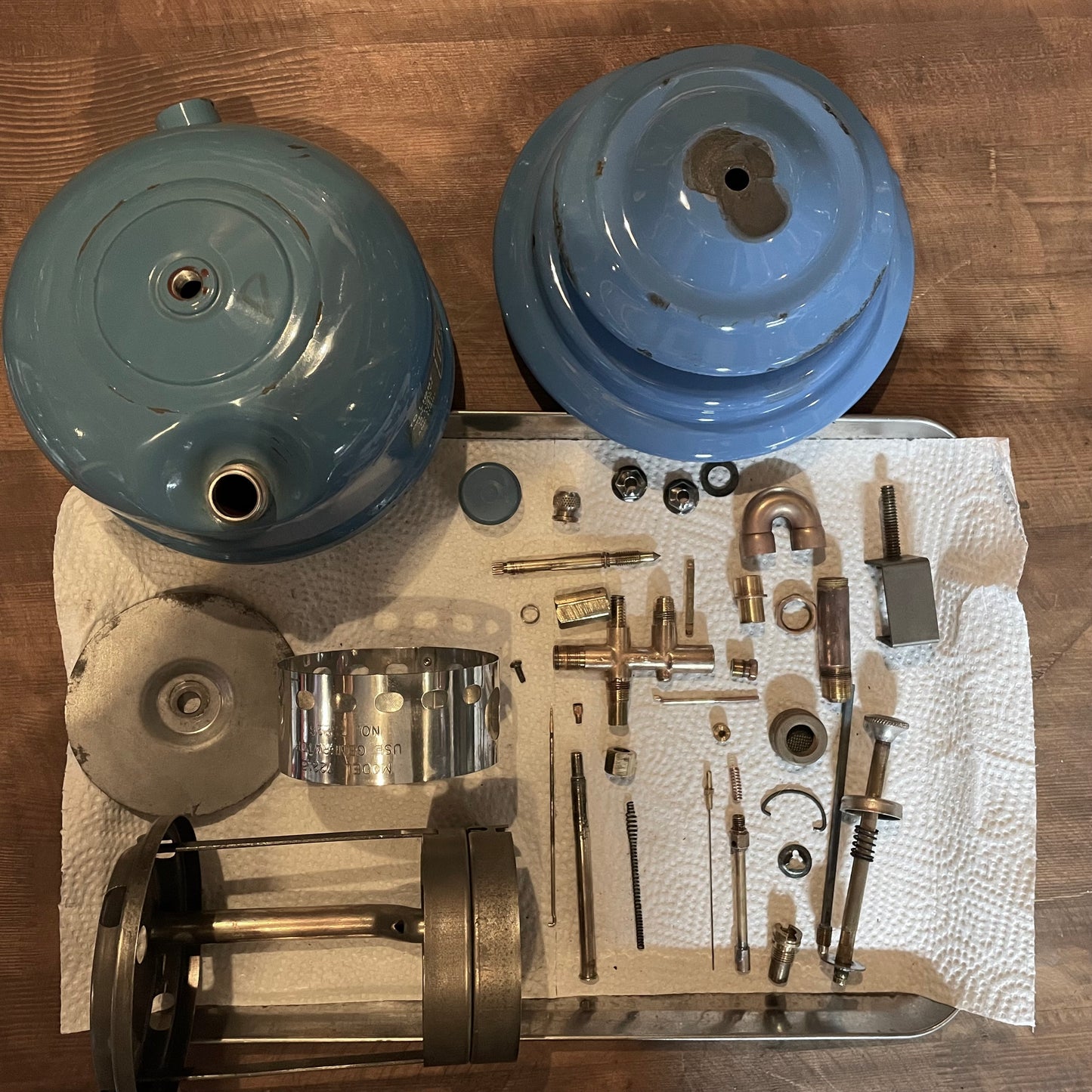 1971/2 SEARS 72215        Single mantle lantern