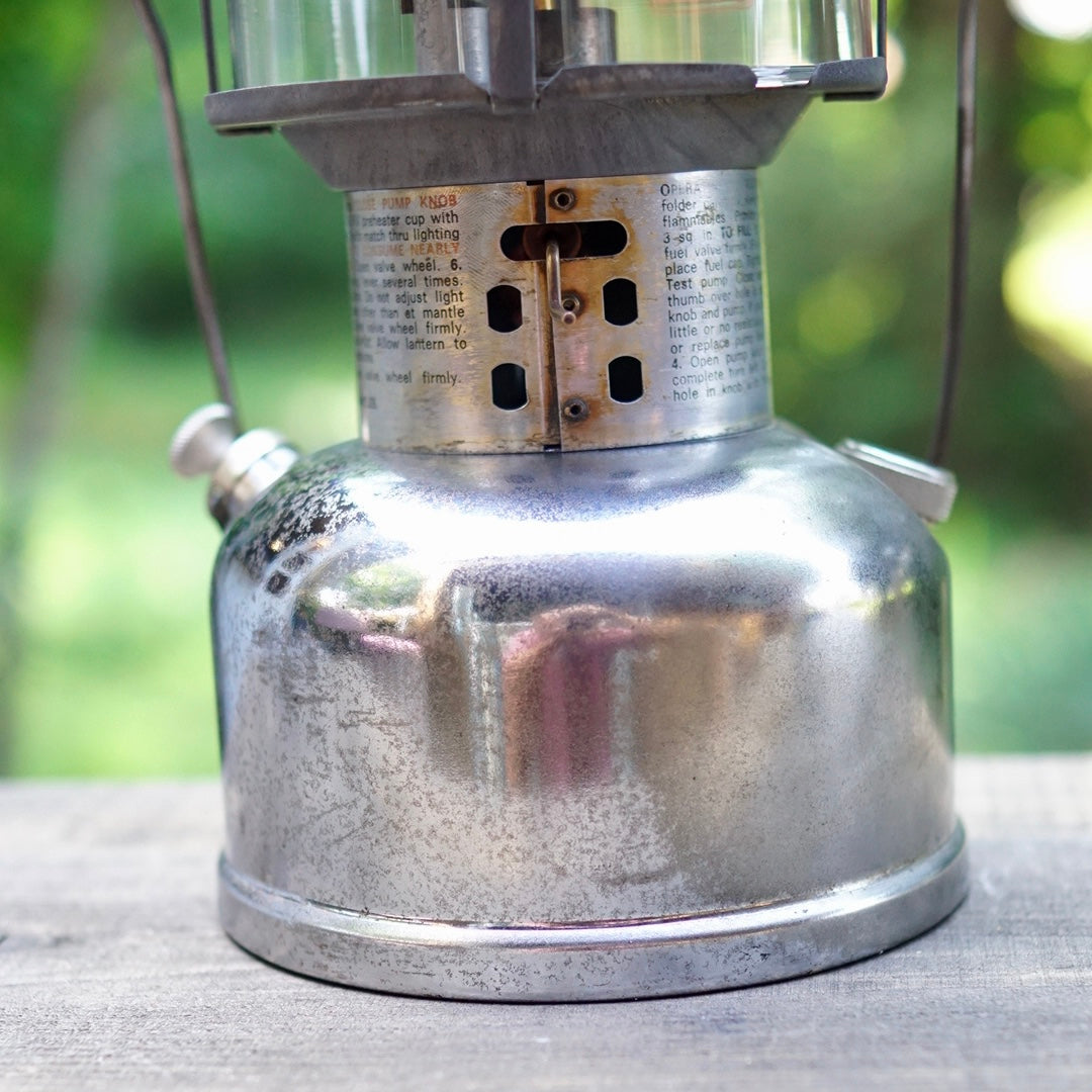 1976/1 COLEMAN 231-720 Kerosene Lantern