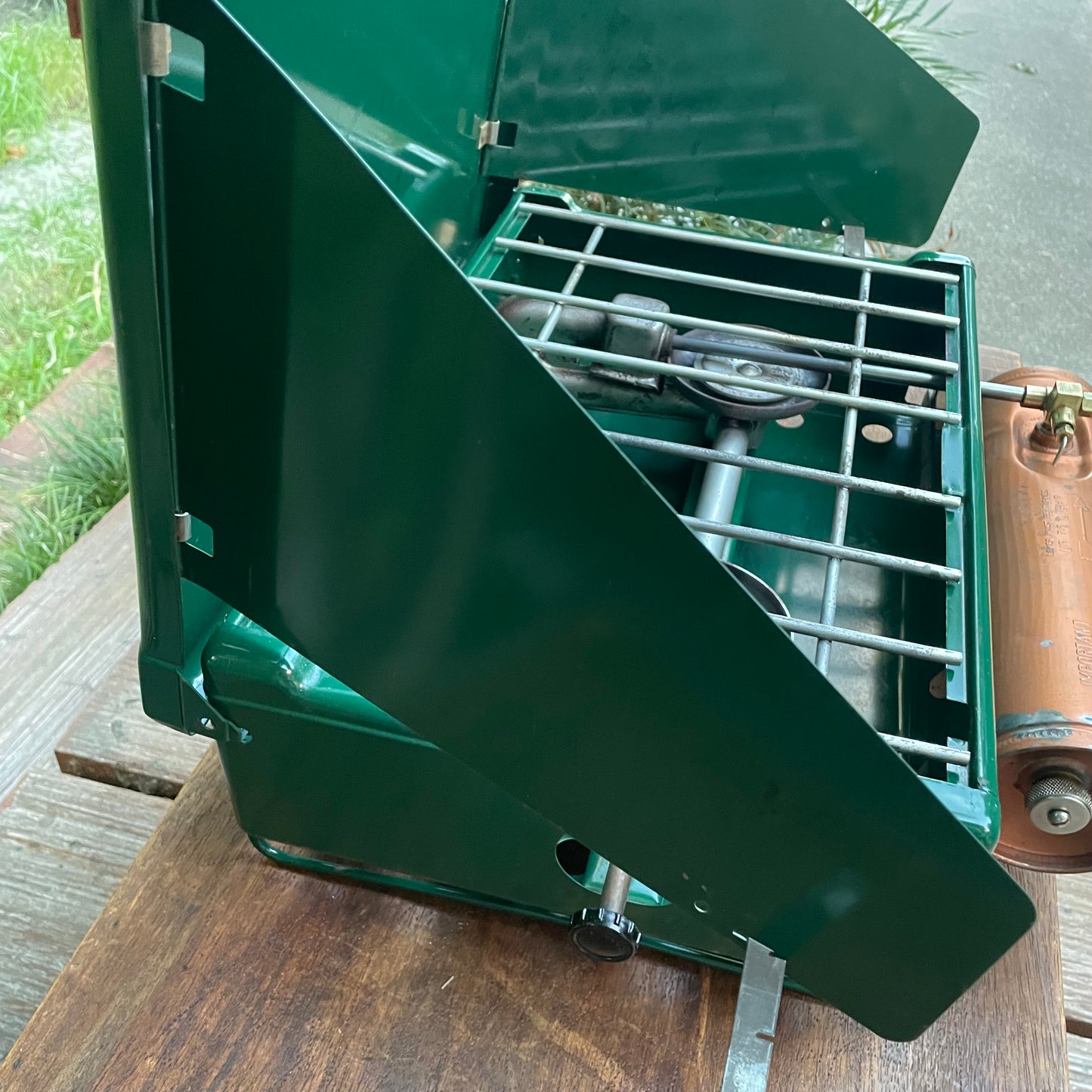 1950's COLEMAN Canada 4M Two Burner Stove