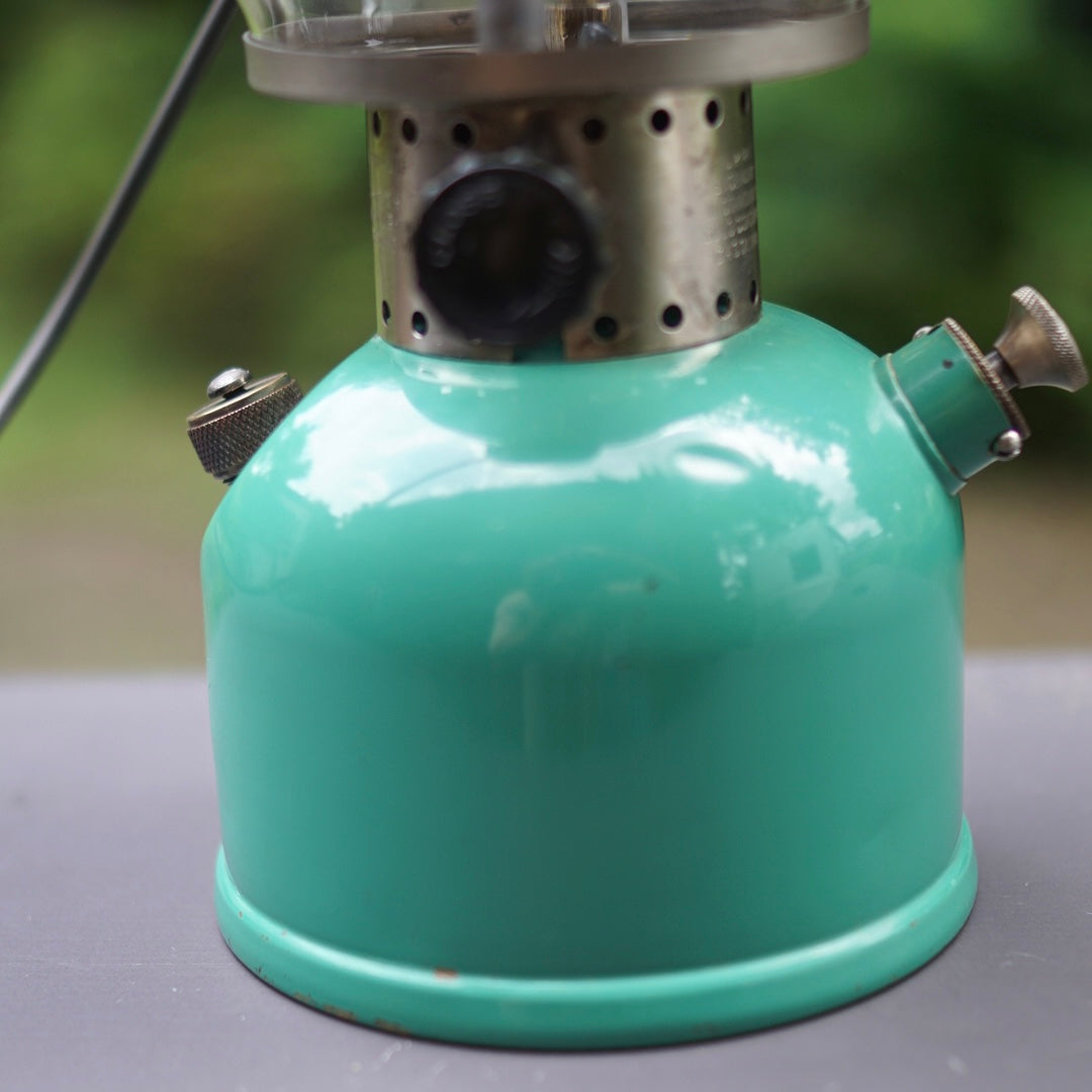 1947/3 COLEMAN 242B Canada Seafoam