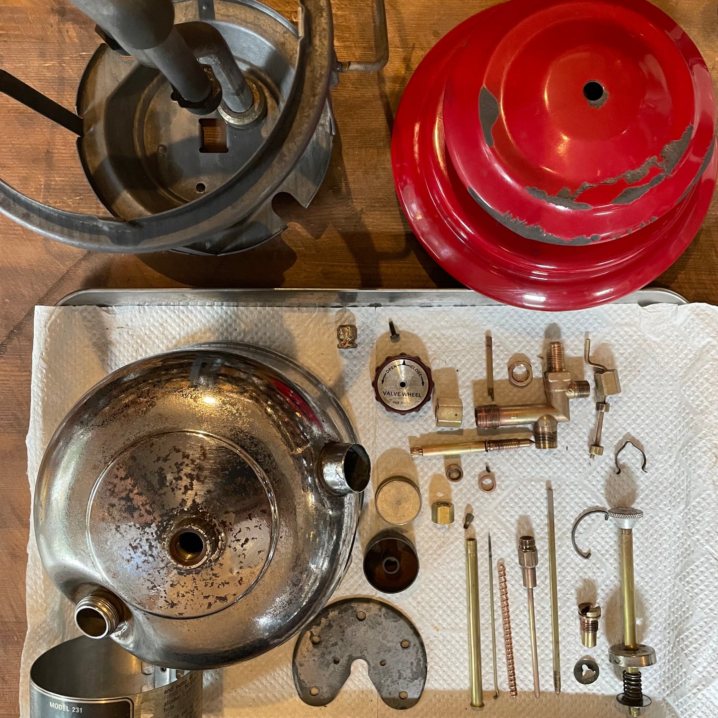 1976/1 COLEMAN 231-720 Kerosene Lantern
