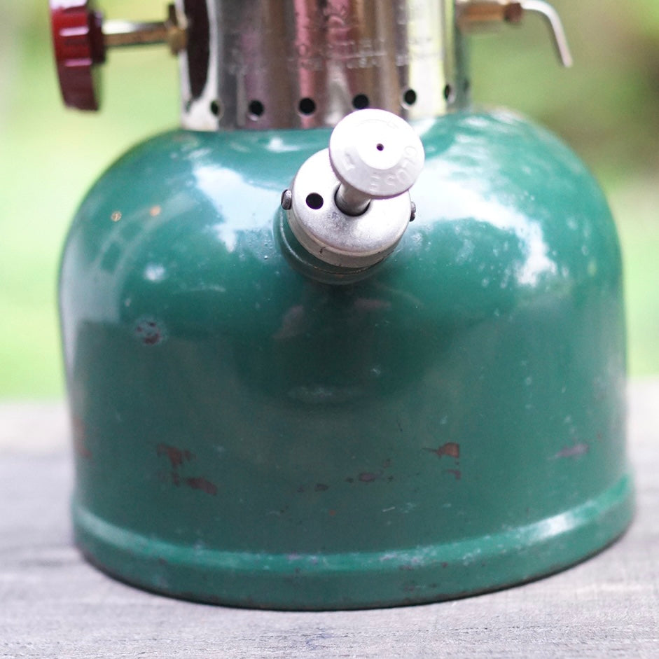 1951/4 COLEMAN 200 Christmas Lantern