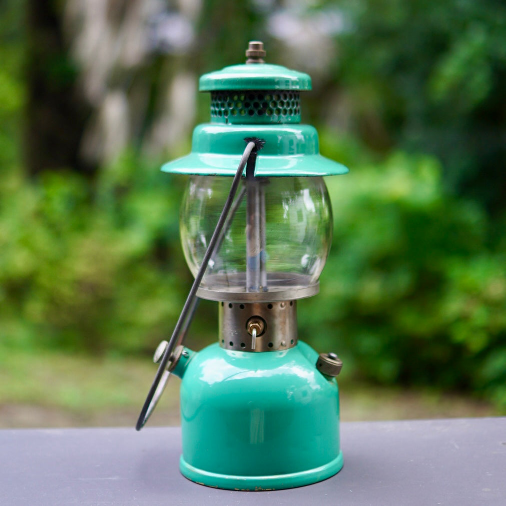 1947/3 COLEMAN 242B Canada Seafoam