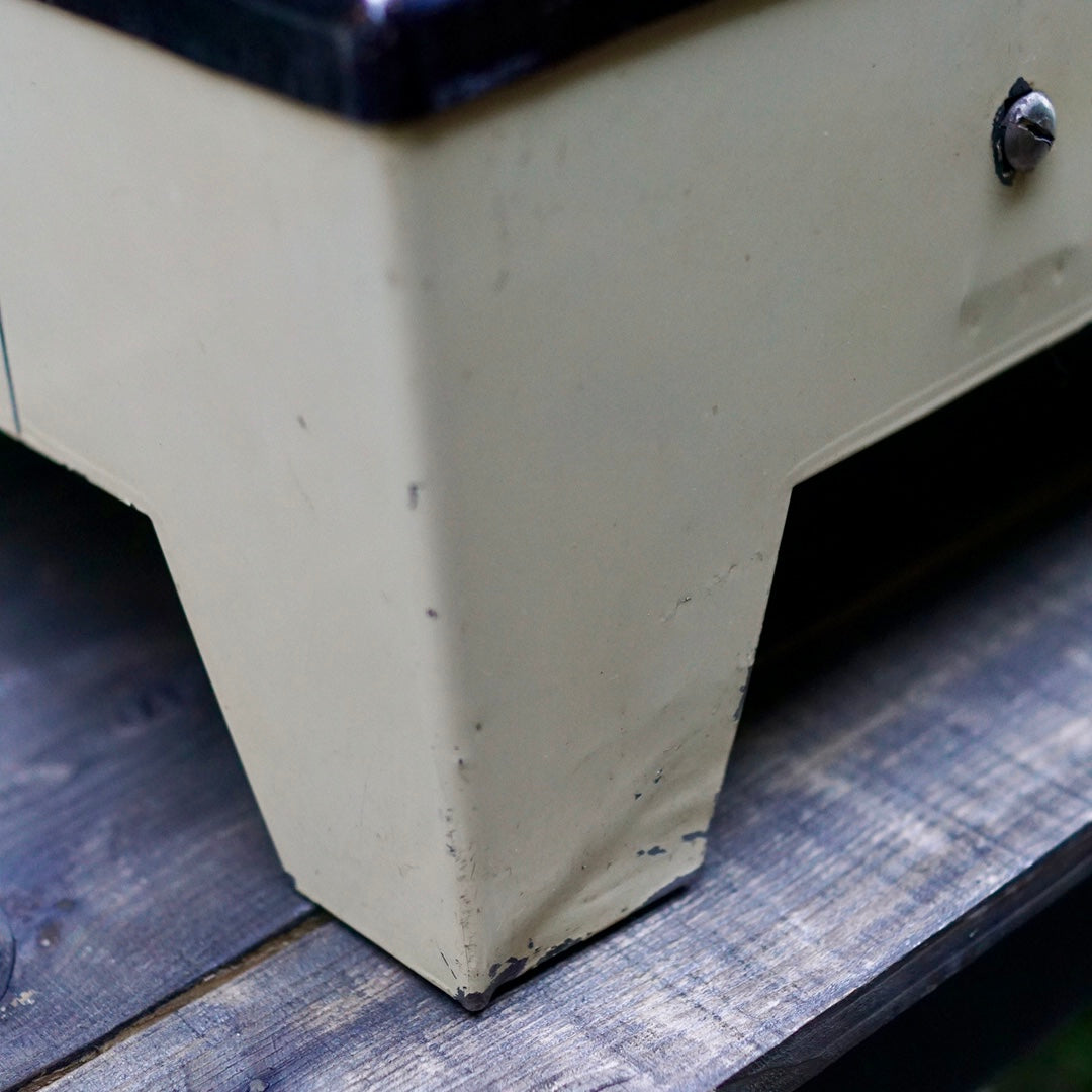 1937's COLEMAN 386         Hot Plate