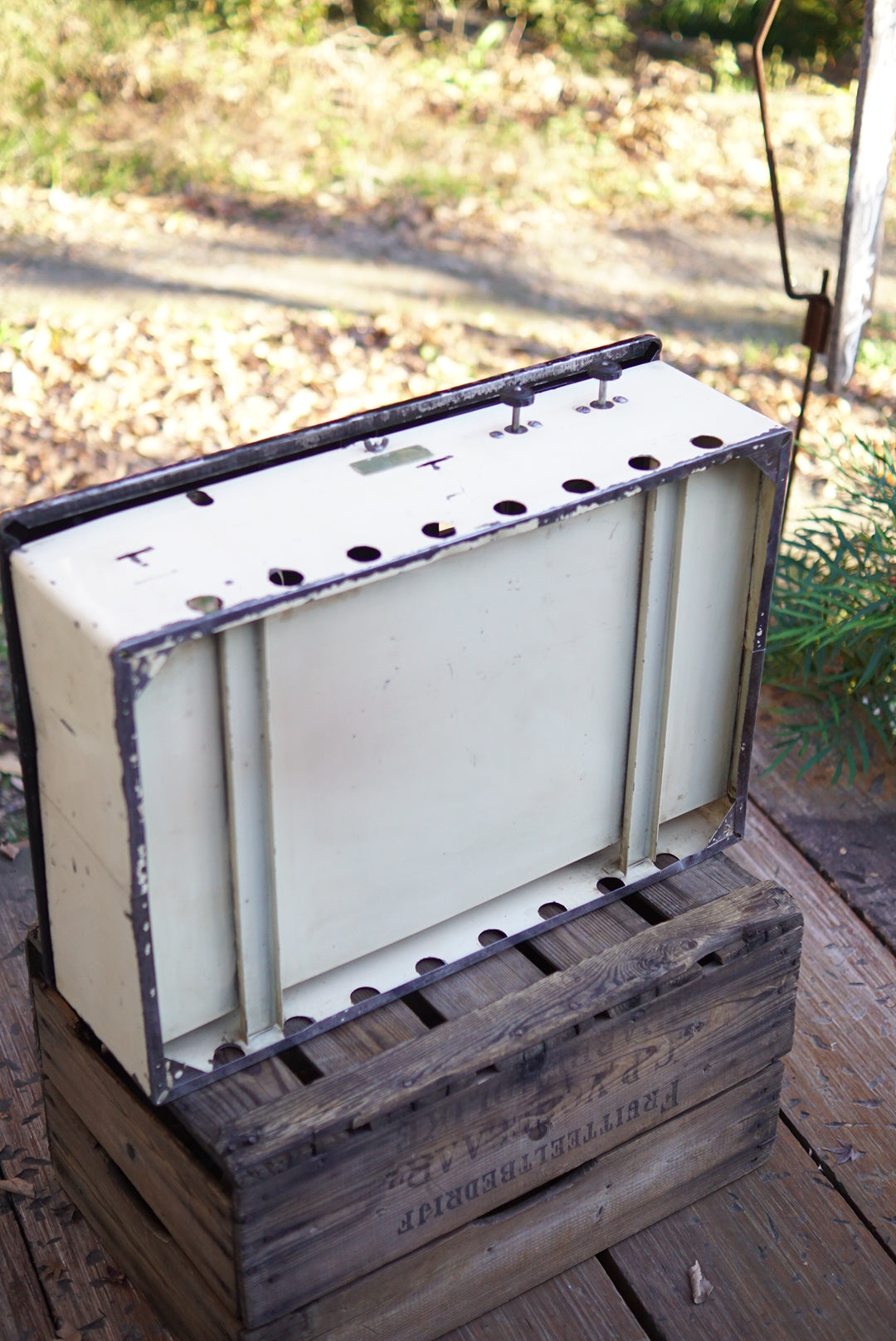 1940's COLEMAN 395          Hot Plate