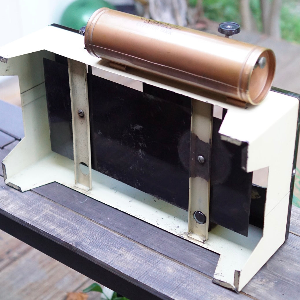 1937's COLEMAN 386         Hot Plate