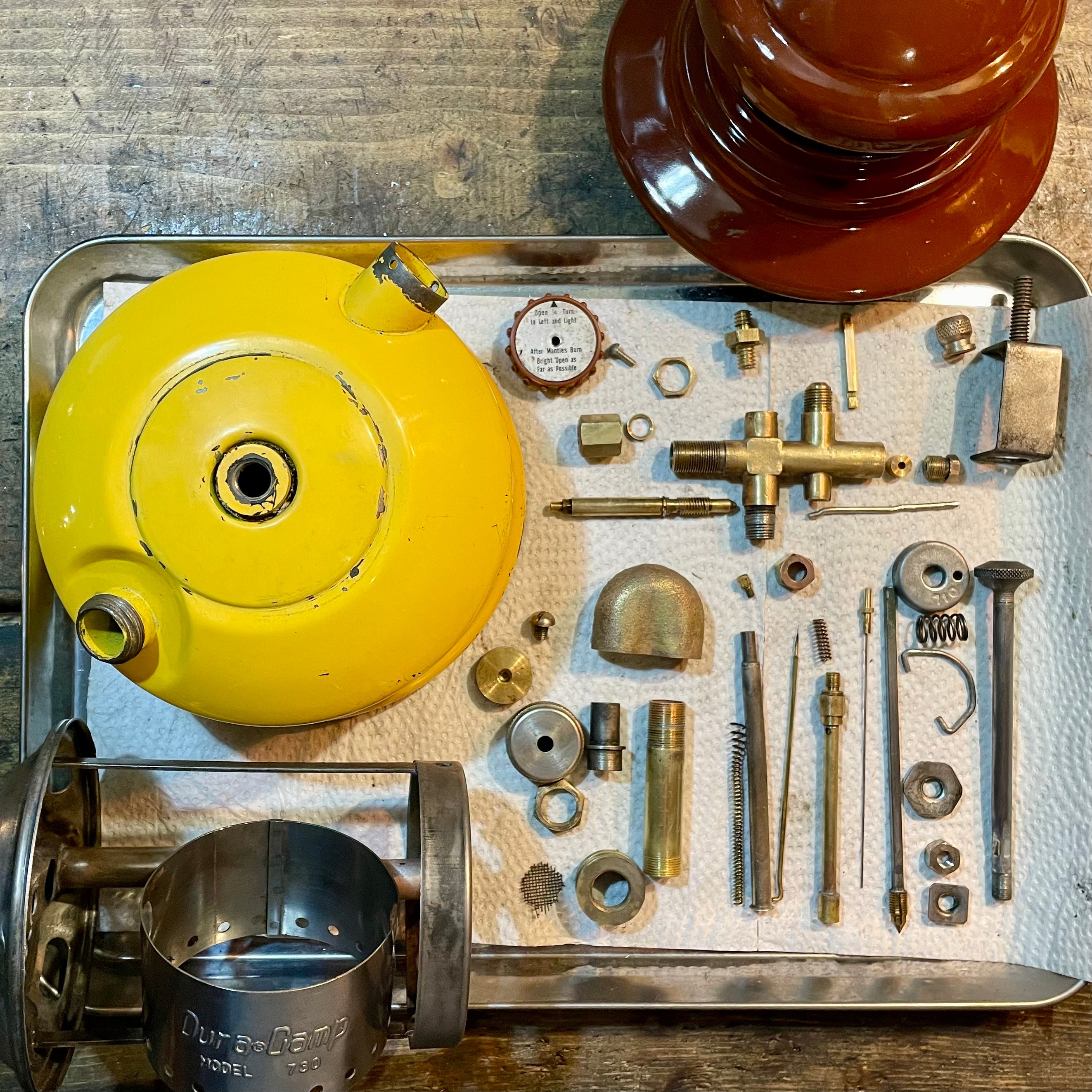 1960's DURA CAMP Model 730 – Mr.LANTERN