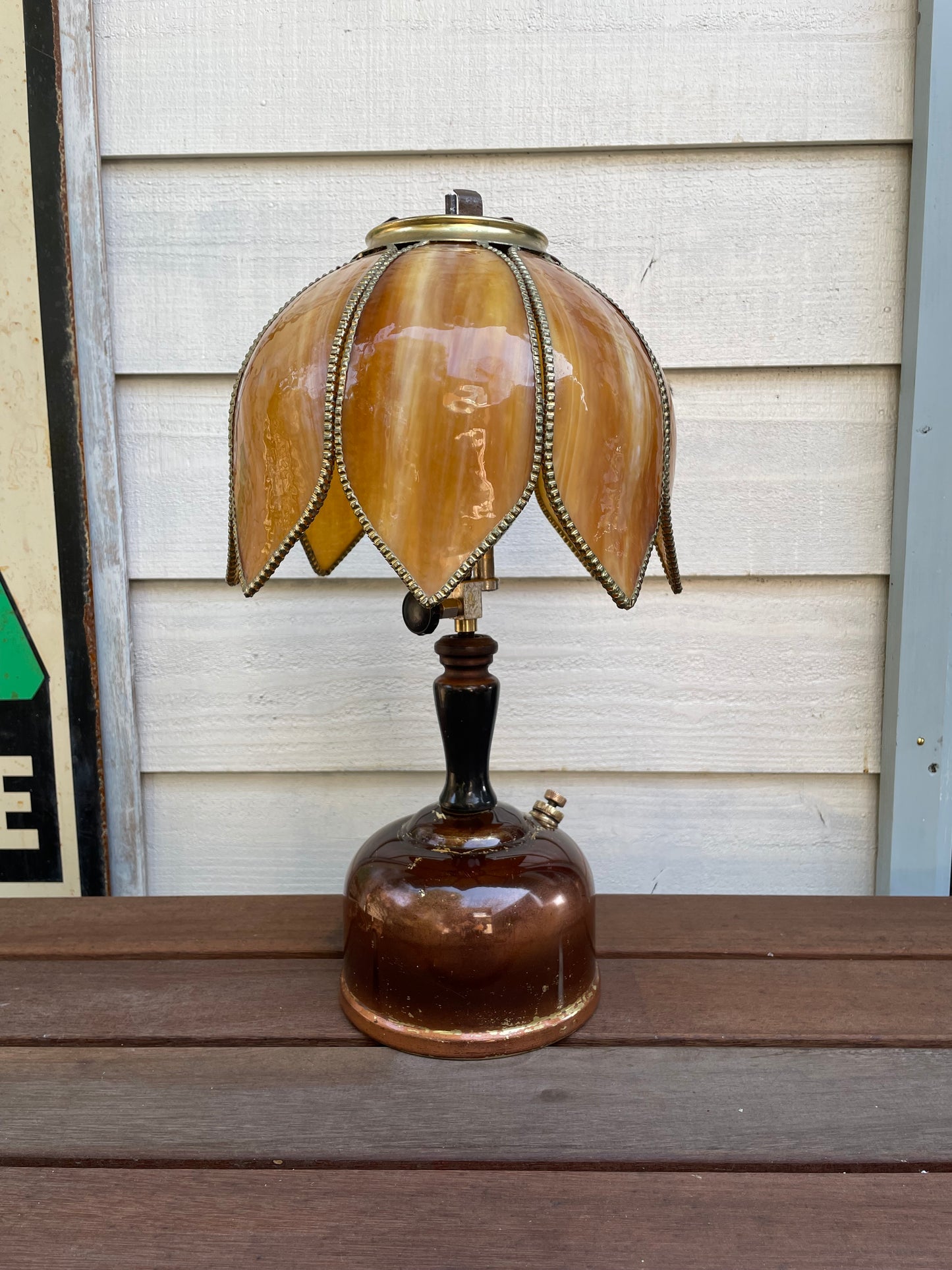 1934/9　COLEMAN Canada 128C Lamp "Princess"