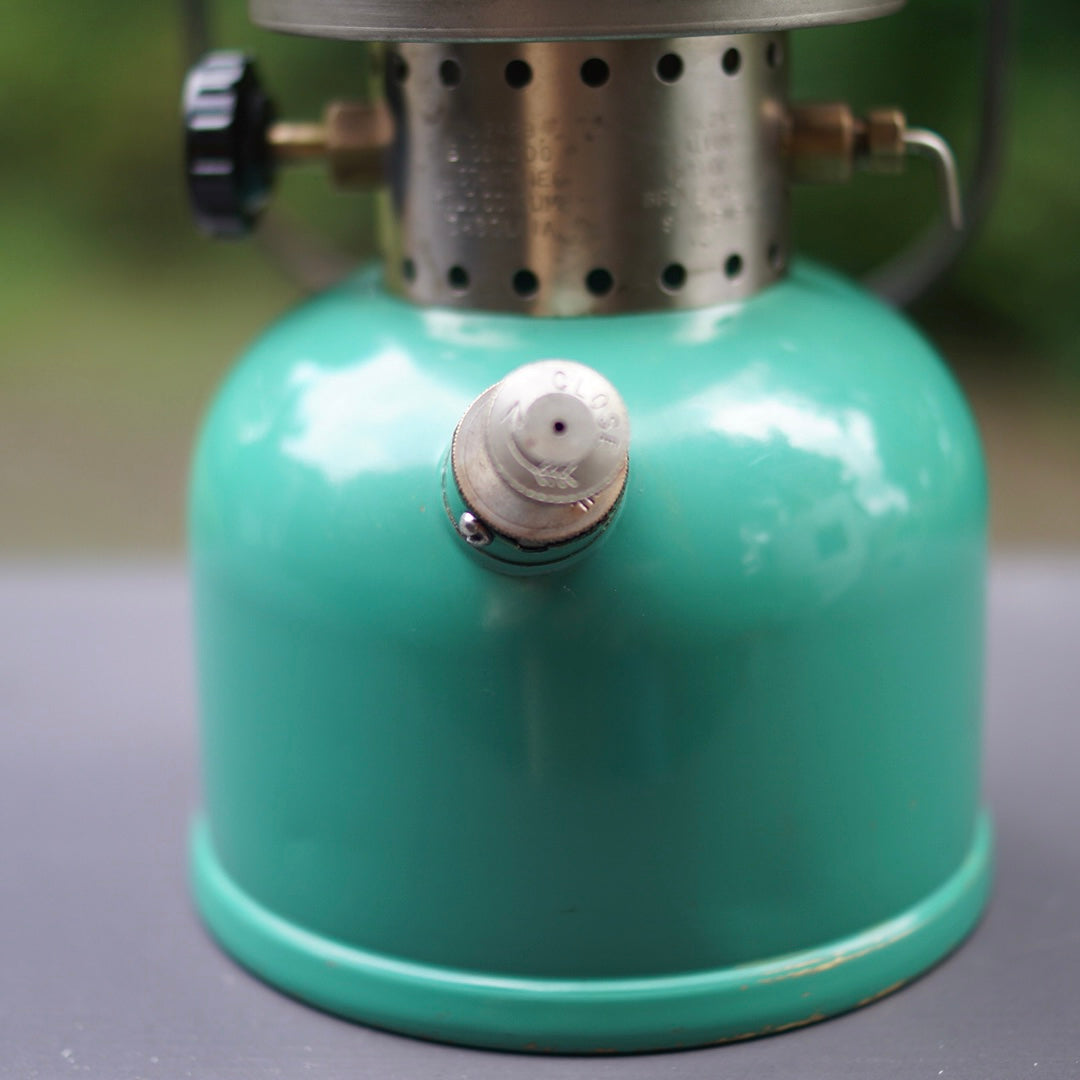 1947/3 COLEMAN 242B Canada Seafoam