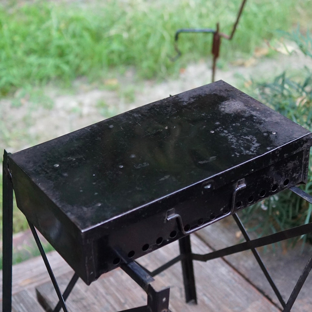 1927-1933's COLEMAN   Model 10 “Gypsy”                Two Burner Stove