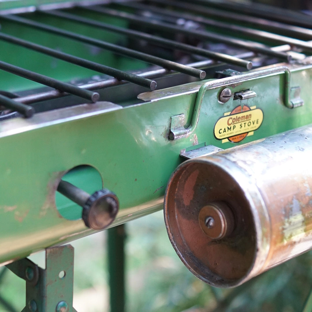 1941's COLEMAN 419         Two Burner Stove