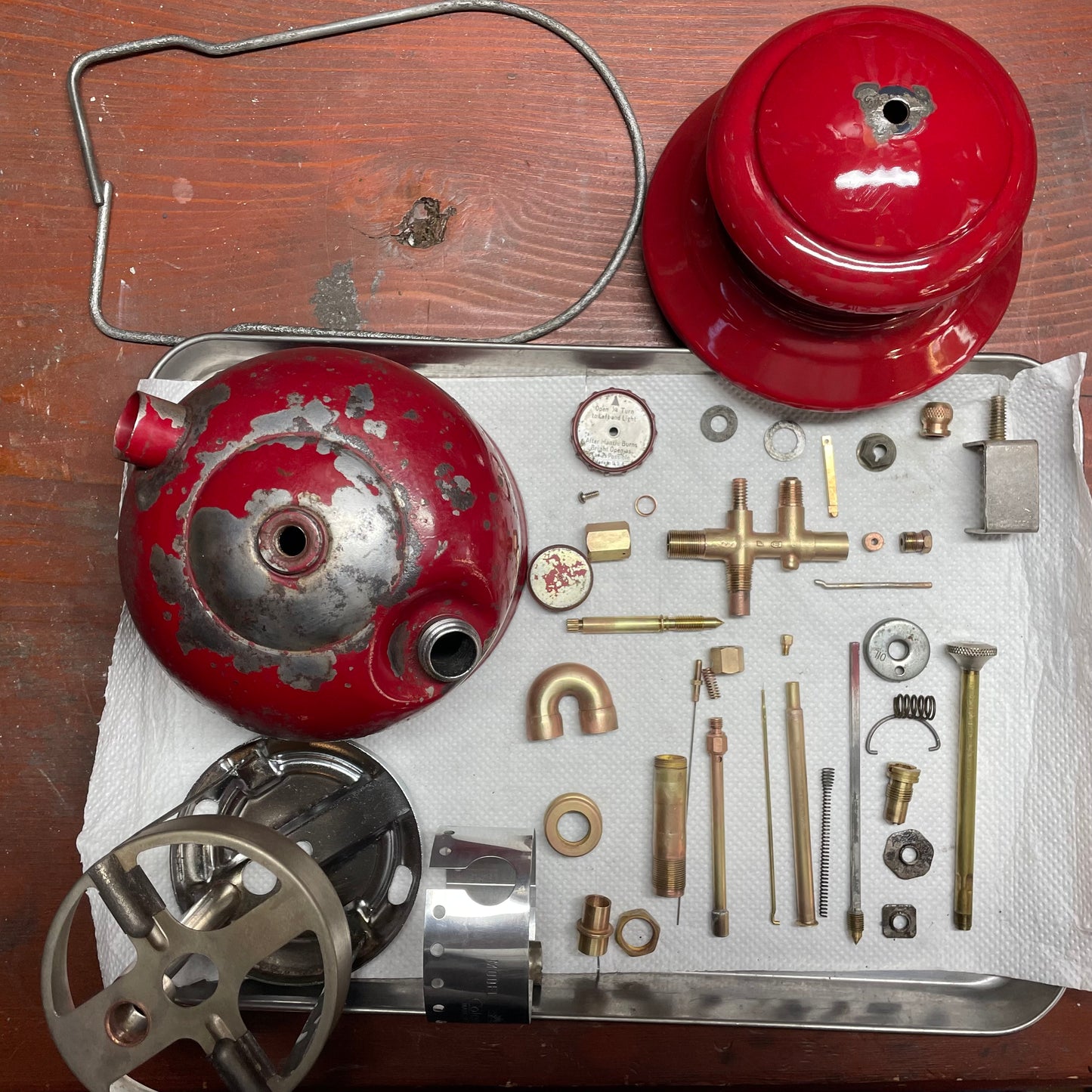 1962/1 COLEMAN 200A Burgundy