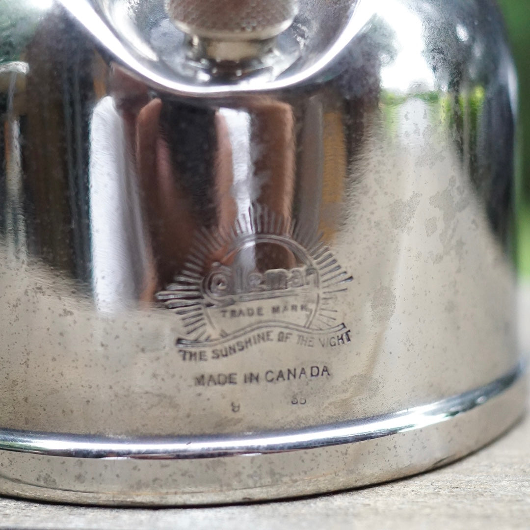 1935/8 COLEMAN 242K Canada Kerosene Lantern