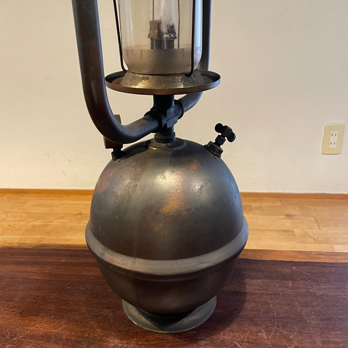 1900's AMERICAN LIGHTING.Co CHICAGO
Arc Lamp
