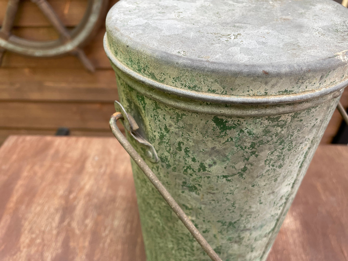 1930's COLEMAN  242 Handy Pail