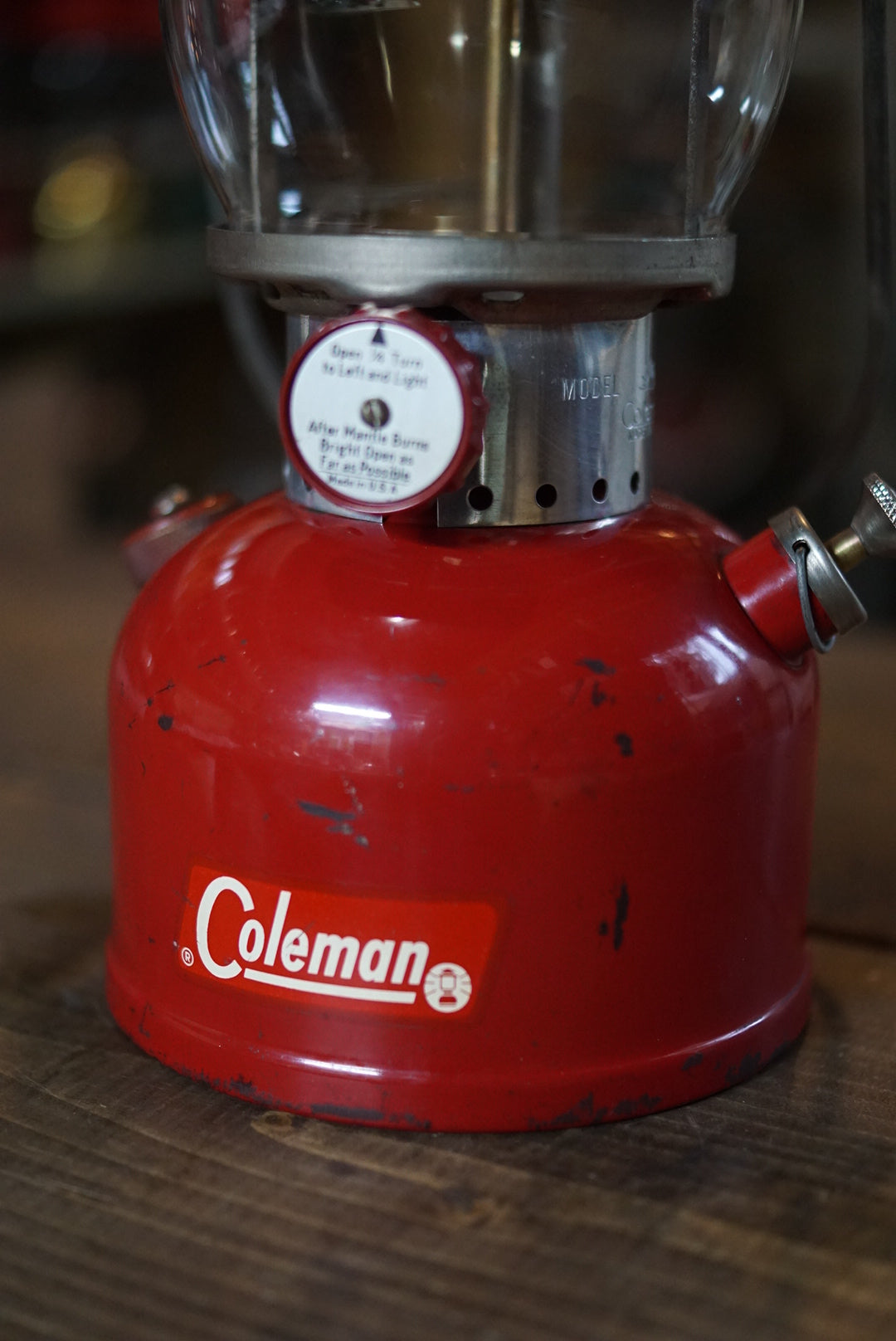 1962/6 COLEMAN 200A Maroon