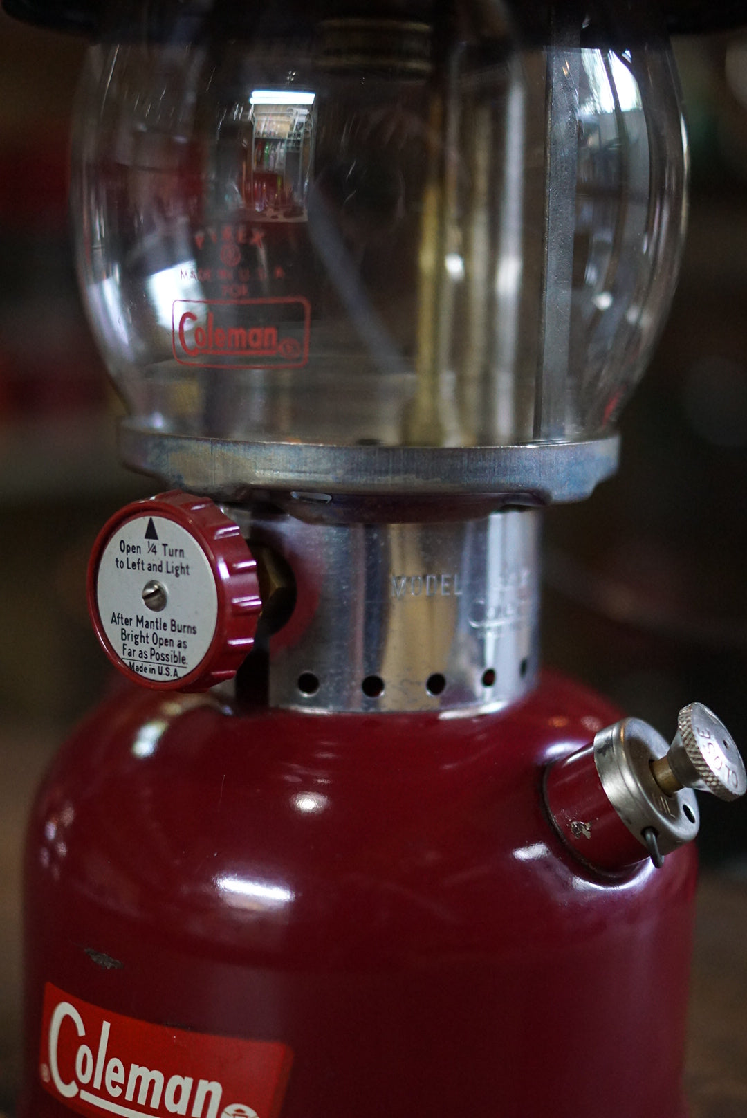 1961/12 COLEMAN 200A Burgundy