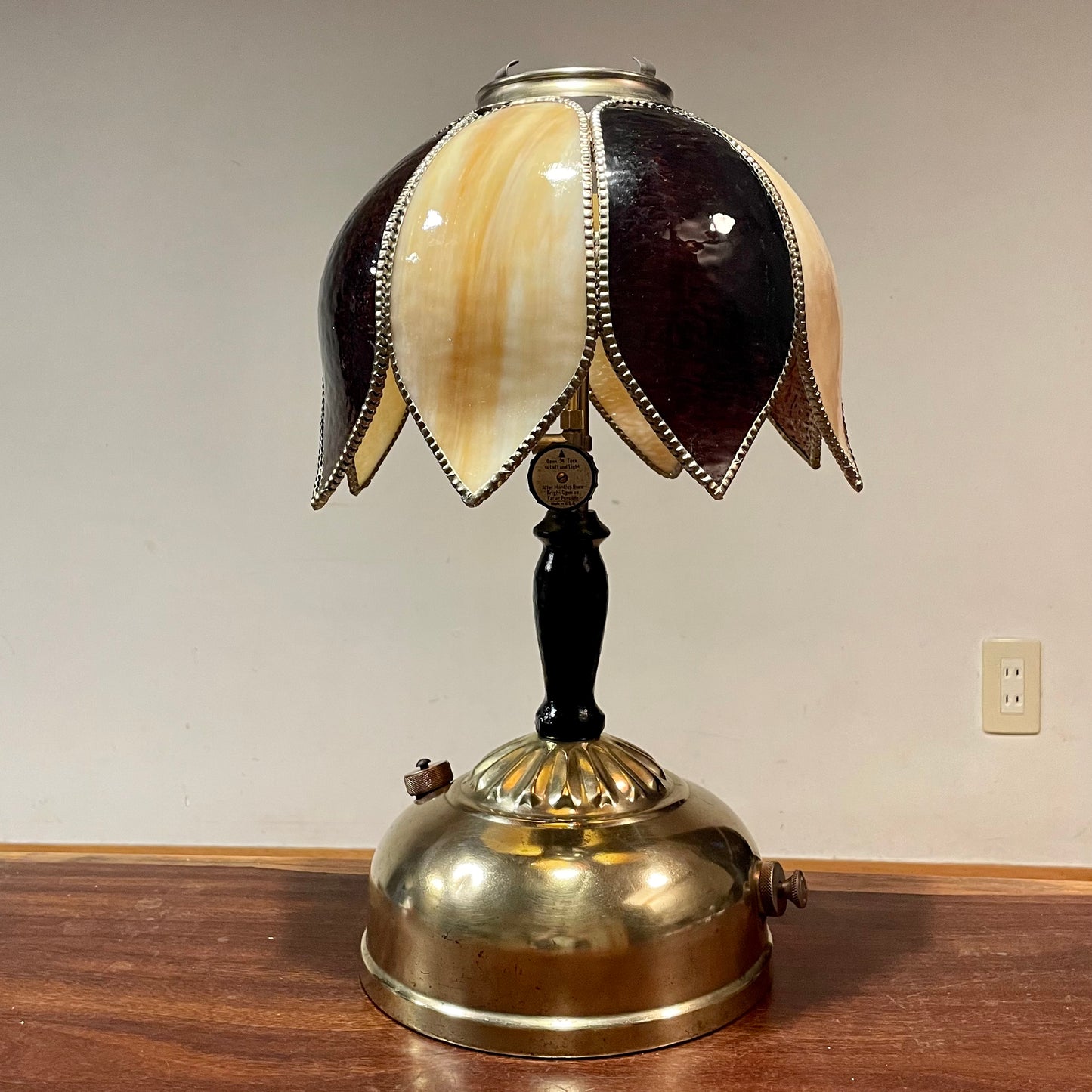 1930's COLEMAN132A Table Lamp