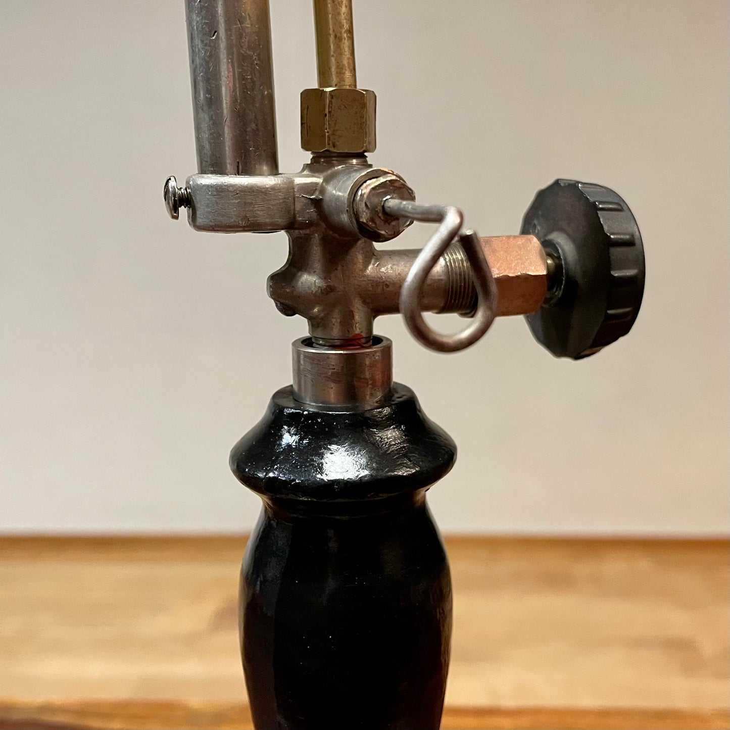 1930's COLEMAN132A Table Lamp