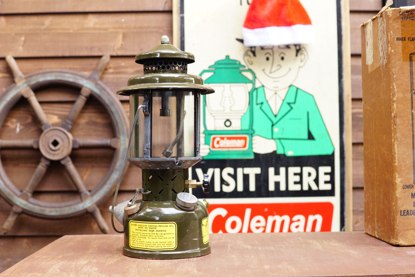 1963's COLEMAN 252A  MILITARY LANTERN